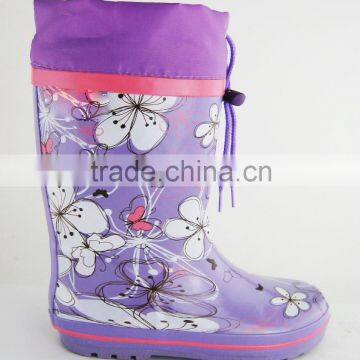 Purple flower kid rain boot