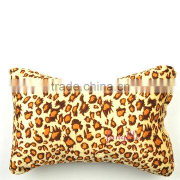 Hotselling Nail art tools Bone sahpe lepord soft nail pillow cushion arm rest