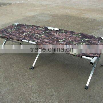 Folding camp bed DB1047