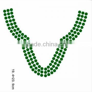 DIY iron on rhinestone neckline design hot fix motif