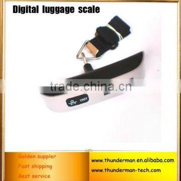 Hot Selling 50kg digital luggage scale with Green LED Backlight and Temperature Display                        
                                                Quality Choice