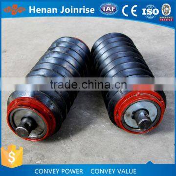 Conveyor roller with rubber coated