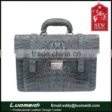 High-end fashion genuine crocodile leather unisex handbag with large capacity from China manufactory