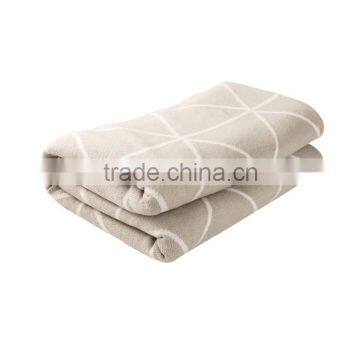 Fashion Design Light Weight Reversible Cotton Baby Blanket