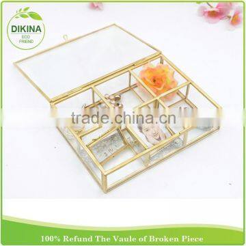 Diamond Jewelry Container Holder >> Vintage Brass & Glass Curio Display Trinket Case Engraved Flowers Tabletop Decor Music Box photo-6