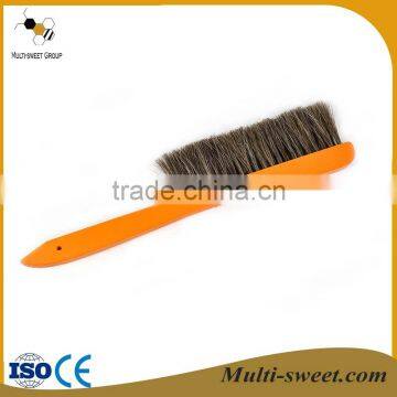 soft fiber/horsetail wooden handle bee hive brush