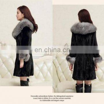 New Winter Women Spliced Fur Coat Fox Fur Collar Loose Big Yards Thicken Warm Long Section Fur Outerwear