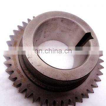 Intermediate drive shaft for gearbox