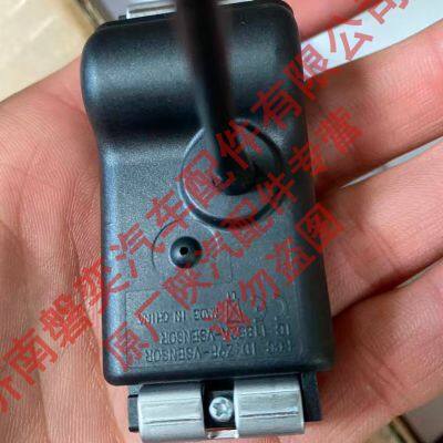 SHACMAN Truck Parts Original Strap-type Tire Pressure Monitoring Sensor DZ97189716522 photo-3