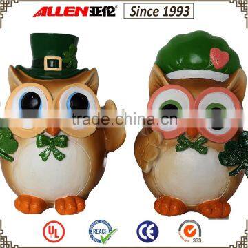 6.9" fabulaus resin owl figurines with shamrock for Irish,cheap