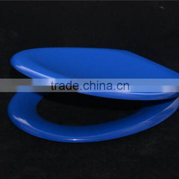 Solid color toilet seat match for colorful toilet bowl