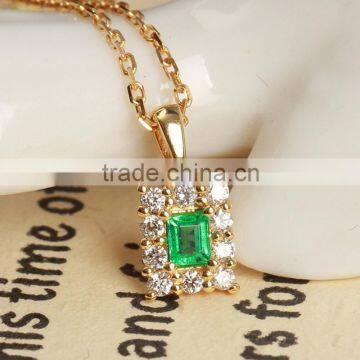 Factory Wholesale 18 Carat Gold Mosaic Natural Emerald Clavicular Necklace Pendant photo-5