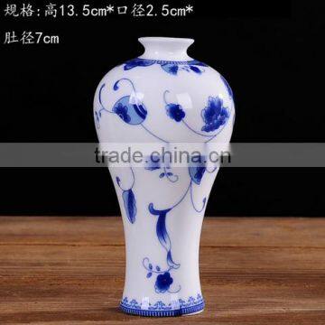 Hot Sales Jingdezhen Made Beauty Blue and White Porcelain Vase photo-2