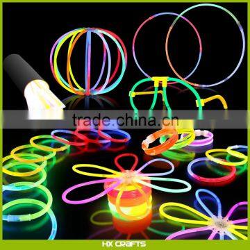 Amazon Hot Selling Tube of 100 Flashing Light Up 8" Premium Glow Stick Bracelets Party Pack