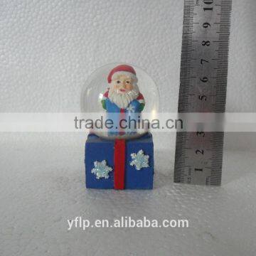 Resin Christmas Gift with small shape