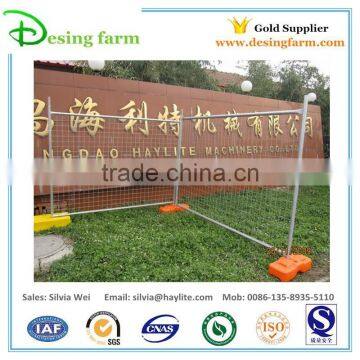 Galvanized welded wire mesh fence panels for construction site