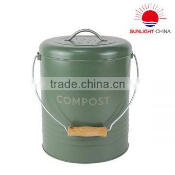 Compost Bucket With Lid