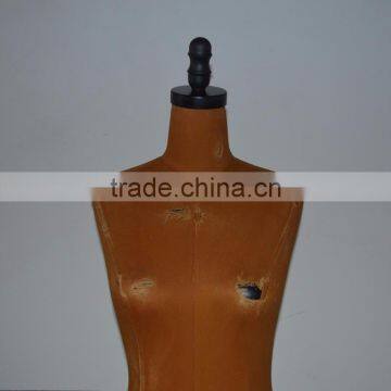 Dilapidated Upper Body Retro Woman Mannequin Display photo-5