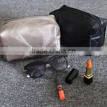 Fshion !!!Shenzhen Factory Custom Women's Cosmetic Bag Embroidery Pattern Bulk Cosmetic Bags photo-3