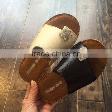 B21380A Korea girls sandals fashion diamond square button super soft soled slippers