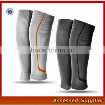 WH-139 Sporty Running Slim Leg 20-30mmHg Strong Support Compression Calf Sleeves Women and Men With Cheap Price photo-2
