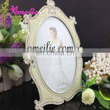 A8032 Funny white color photo frames for picture