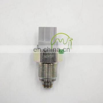 Good-Price Excavator PC450-7 Fuel Rail Pressure Sensor Valve 499000-4441