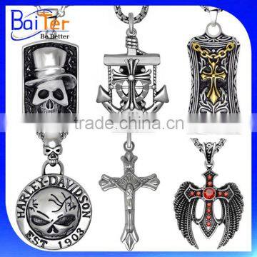 Vintage Mens Gothic Titanium Stainless Steel Cross Pendant Necklace Christian Jewelry Mens Skull Pendant Necklace