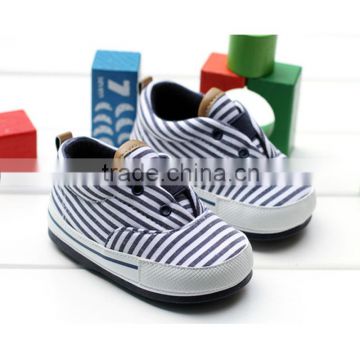 Single day TOTAL counters autumn new baby toddler shoes shoes slip-on small canvas pedal baby shoes