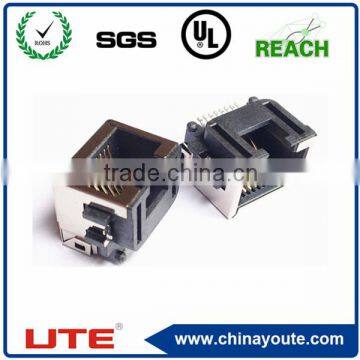 Internet socket RJ45 connector straight angle shielded