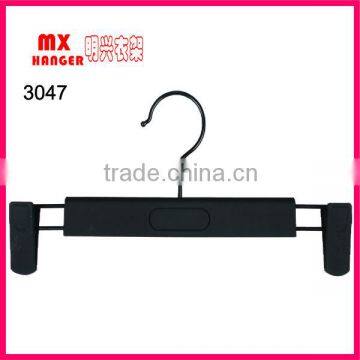 plastic bottom hanger,clothes hanger