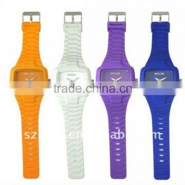 2011silicone quartz watch