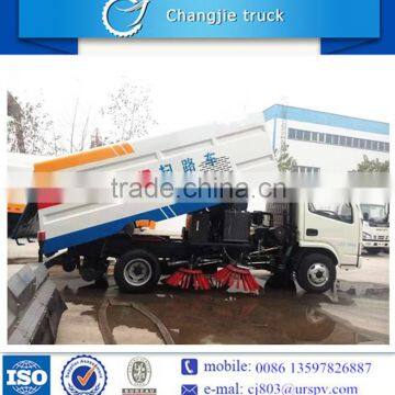 High performance Dongfeng 4x2 4cbm street cleaning truck