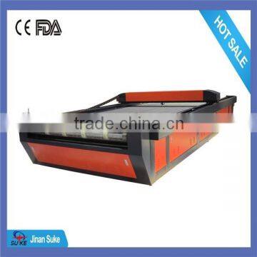 1325 auto feeding CNC roll fabric laser cutting machine