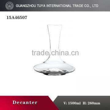 Portable lead free crystal flatted wine decanter