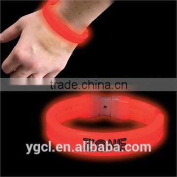 Hot Glow Plastic Promotional Gift Wristband Bracelet With Customizd Logo photo-3