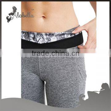 Ladies' Capri Stylish Capri Pants for Wholesale Clothing photo-3