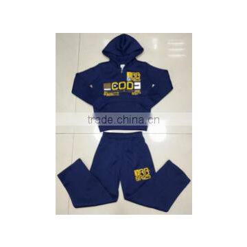 China Wholesaler Stocklots Boy Fleece Suits in Stock