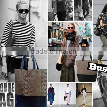 2015 Branded Wholesale Women Python Snake Print Bags photo-4