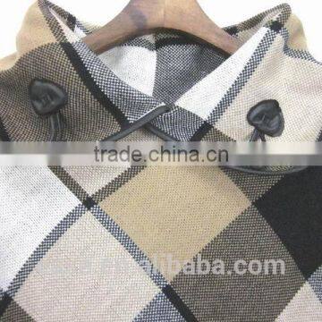 China Supplier Intarsia Knit Sweater Poncho With Fringe photo-4