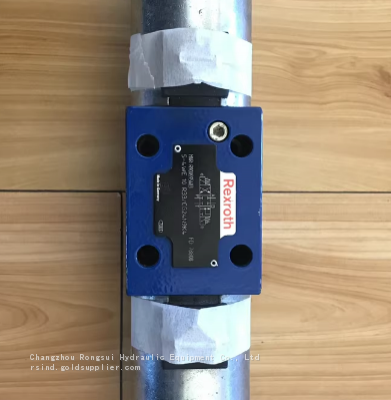 Rexroth electromagnetic directional valve 5-4WE10R33/CG24N9K4 Germany R900595683