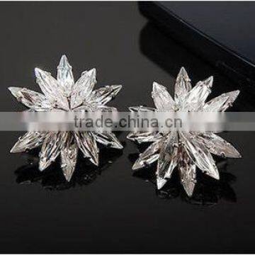 White Crystal Earrings Crystal Flower Rhinestone Stud Rhinestone Flower Earrings