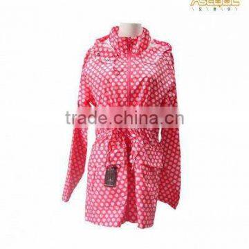 Women's cute waterproof polka dot raincoat