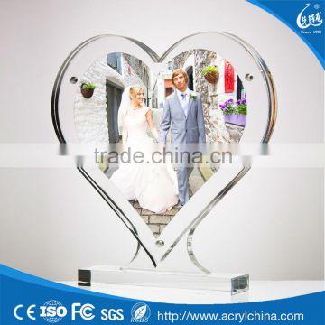 Heart Shaped Clear Acrylic Photo Frames Beautiful magnetic Photo frames