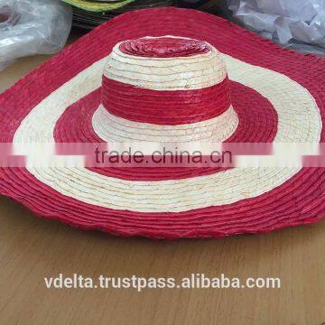 women straw hat