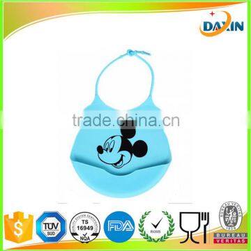 FDA grade silicone baby bib/cartoon baby bib