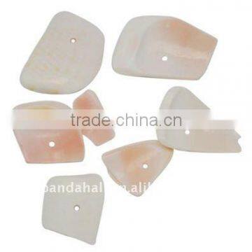 Sea Shell Beads, Dyed, Pink, about 15~29x9~16x1~4mm, hole: 1mm, about 750pcs/500g(BSHE-S014)