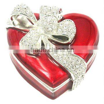 metal heart shaped jewelry/jewellery box with magnet closure,good quality and various designs,passed SGS factory audit