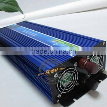 Cheap Car Use Intelligent 2000W 12V 220V Home Use Small Solar Power Inverter photo-2