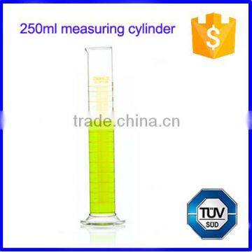 Laboratory 250ml bororsilicate 3.3 glass measuring cylinder                        
                                                                                Supplier's Choice